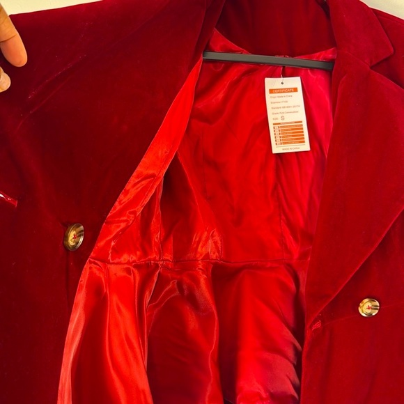 Women’s Burgundy Velvet Blazer Jacket Size Small 2 Buttoned Closure Holiday Wear - Picture 7 of 7